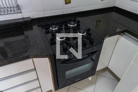 Cozinha de apartamento para alugar com 2 quartos, 70m² em Jardim Regina Alice, Barueri