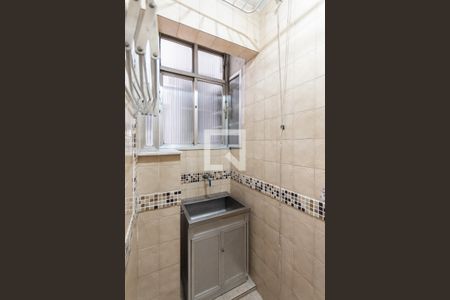 Apartamento à venda com 68m², 2 quartos e 1 vagaÁrea de Serviço