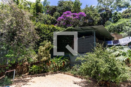 Casa à venda com 400m², 3 quartos e 10 vagasJardim dos Fundos