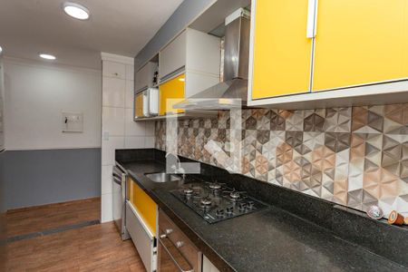 Apartamento à venda com 72m², 3 quartos e 2 vagas Apartamento à venda com 72m², 3 quartos e 2 vagasCozinha