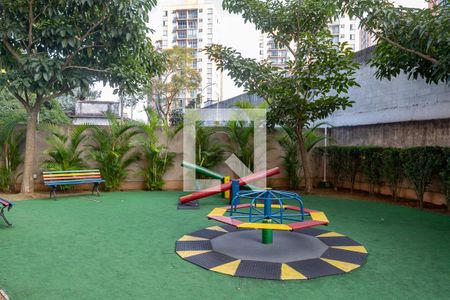 Apartamento à venda com 72m², 3 quartos e 2 vagas Apartamento à venda com 72m², 3 quartos e 2 vagasÁrea comum - Playground