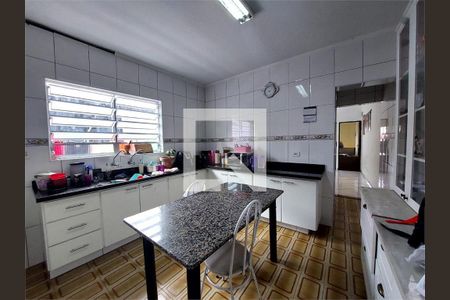 Casa à venda com 140m², 5 quartos e 2 vagas
