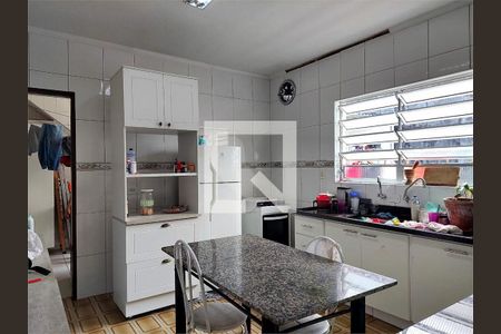 Casa à venda com 140m², 5 quartos e 2 vagas