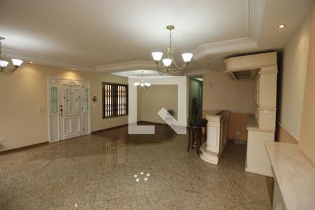 Sala de TV de casa à venda com 4 quartos, 370m² em Vila Carrão, São Paulo