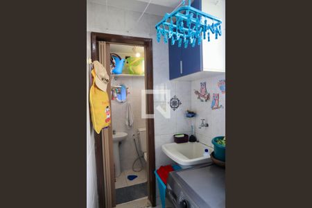 Apartamento para alugar com 66m², 3 quartos e 1 vagaÁrea de Serviço