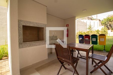 Apartamento para alugar com 32m², 2 quartos e sem vaga Apartamento para alugar com 32m², 2 quartos e sem vagaÁrea comum - Churrasqueira