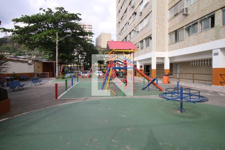 Apartamento à venda com 61m², 2 quartos e 1 vagaÁrea comum - Playground