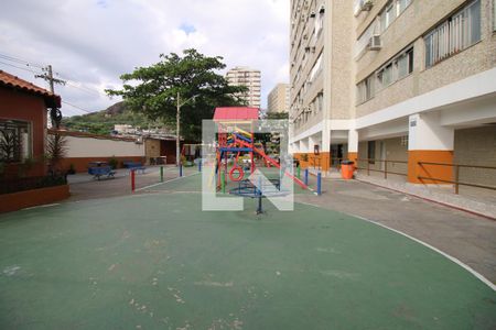 Apartamento à venda com 61m², 2 quartos e 1 vagaÁrea comum - Playground