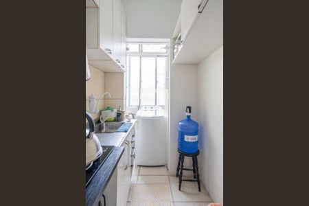 Apartamento à venda com 52m², 1 quarto e sem vagaCozinha e Área de Serviço
