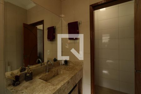 Casa à venda com 157m², 3 quartos e 2 vagasBanheiro Social