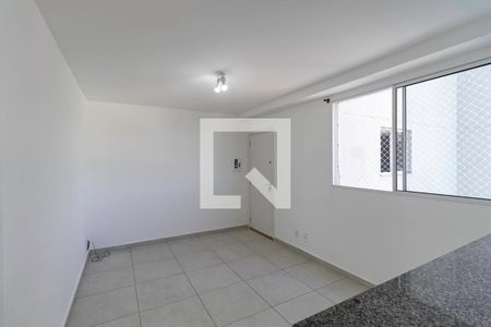 Sala de apartamento à venda com 2 quartos, 45m² em Bom Jesus, Contagem