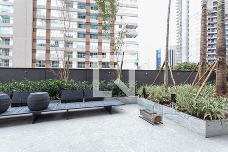 Studio à venda com 32m², 1 quarto e 1 vaga Studio à venda com 32m², 1 quarto e 1 vagaÁrea comum