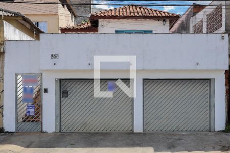 Casa à venda com 92m², 3 quartos e 2 vagasFachada 