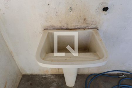 Casa à venda com 92m², 3 quartos e 2 vagasÁrea de serviço