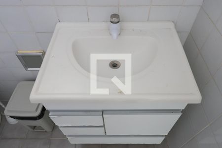 Casa à venda com 92m², 3 quartos e 2 vagasBanheiro