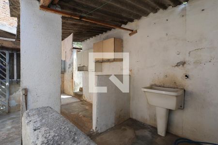 Casa à venda com 92m², 3 quartos e 2 vagasÁrea de serviço