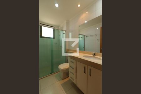 Apartamento para alugar com 136m², 3 quartos e 2 vagasBanheiro