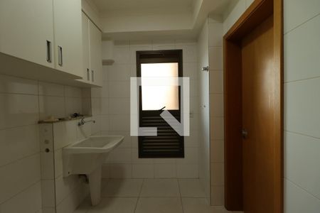 Apartamento para alugar com 136m², 3 quartos e 2 vagasÁrea de Serviço