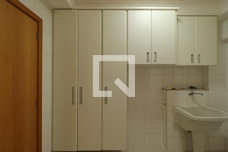 Apartamento para alugar com 136m², 3 quartos e 2 vagasÁrea de Serviço