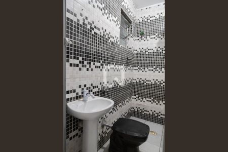 Casa para alugar com 60m², 1 quarto e sem vaga Casa para alugar com 60m², 1 quarto e sem vagaBanheiro