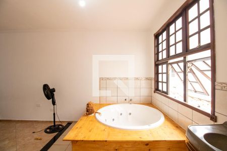 Casa para alugar com 260m², 5 quartos e 2 vagasSuíte