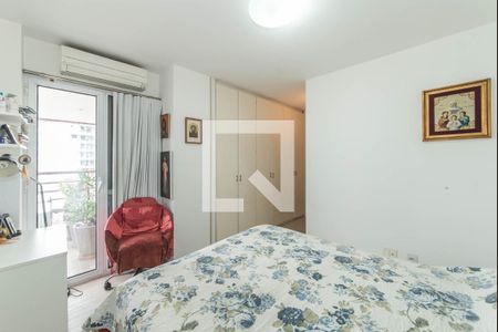 Apartamento à venda com 136m², 2 quartos e 2 vagasSuíte 2