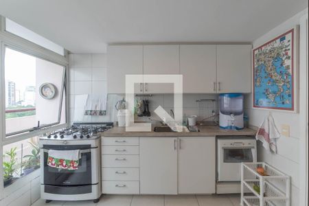 Apartamento à venda com 136m², 2 quartos e 2 vagasCozinha
