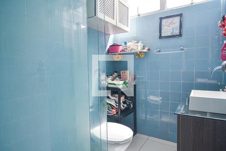 Banheiro de apartamento à venda com 2 quartos, 76m² em Icaraí, Niterói