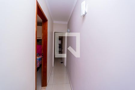 Casa à venda com 152m², 3 quartos e 2 vagas Casa à venda com 152m², 3 quartos e 2 vagasCorredor