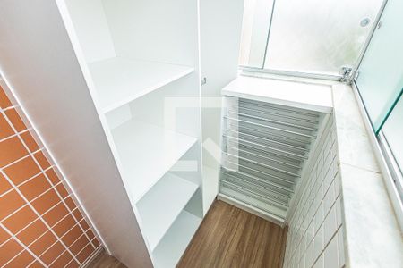 Apartamento para alugar com 90m², 3 quartos e 2 vagas Apartamento para alugar com 90m², 3 quartos e 2 vagasCloset