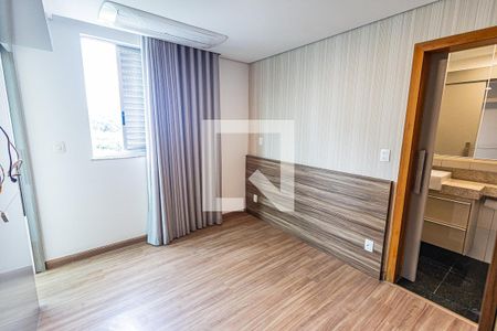 Quarto 1 / suite e closet de apartamento para alugar com 3 quartos, 90m² em Castelo, Belo Horizonte