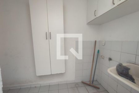 Casa de condomínio à venda com 89m², 3 quartos e 1 vagaÁrea de Serviço