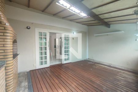 Casa de condomínio à venda com 89m², 3 quartos e 1 vagaÁrea comum