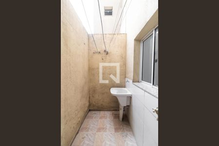 Casa de condomínio à venda com 69m², 2 quartos e 1 vaga Casa de condomínio à venda com 69m², 2 quartos e 1 vagaÁrea de Serviço