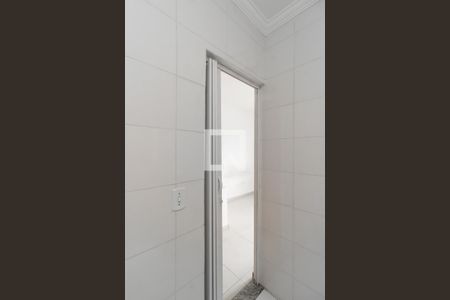 Casa de condomínio à venda com 69m², 2 quartos e 1 vaga Casa de condomínio à venda com 69m², 2 quartos e 1 vagaBanheiro da Suíte 2