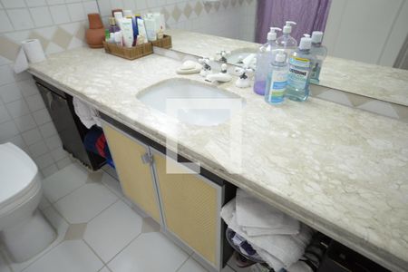 Apartamento à venda com 78m², 2 quartos e 2 vagasSuíte