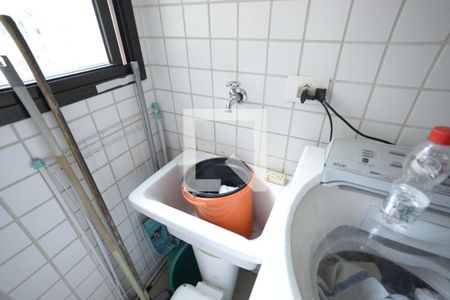 Apartamento à venda com 78m², 2 quartos e 2 vagasÁrea de Serviço