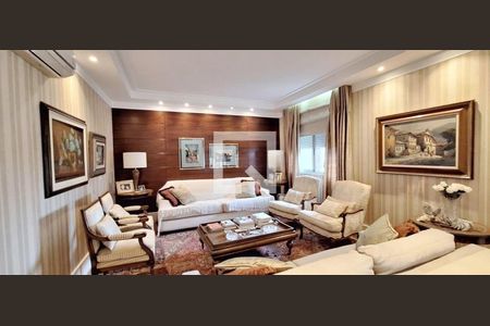 Apartamento à venda com 211m², 3 quartos e 3 vagas