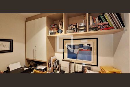 Apartamento à venda com 211m², 3 quartos e 3 vagas