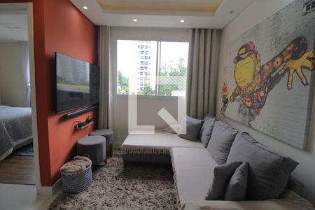 Sala de apartamento à venda com 2 quartos, 45m² em Usina Piratininga, São Paulo