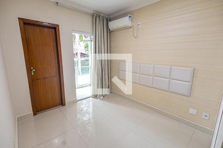 Casa para alugar com 65m², 2 quartos e 1 vagaQuarto 1 / suite e varanda / 2º andar