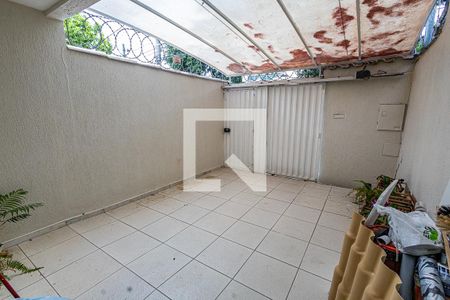 Casa para alugar com 65m², 2 quartos e 1 vagagaragem