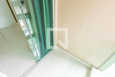 Casa para alugar com 65m², 2 quartos e 1 vagaVaranda