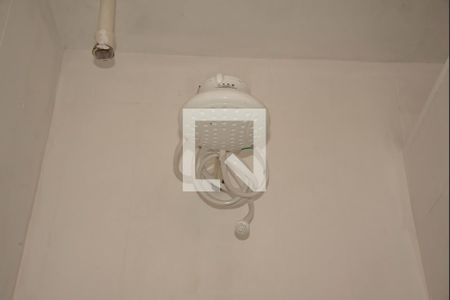 Casa de condomínio para alugar com 47m², 1 quarto e sem vagaBanheiro