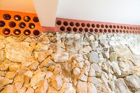 Casa de condomínio para alugar com 600m², 6 quartos e 6 vagasAdega