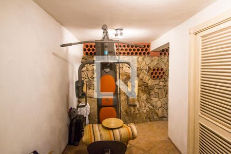 Casa de condomínio para alugar com 600m², 6 quartos e 6 vagasAcademia