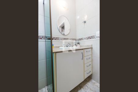 Casa de condomínio para alugar com 600m², 6 quartos e 6 vagasBanheiro da Suíte 3