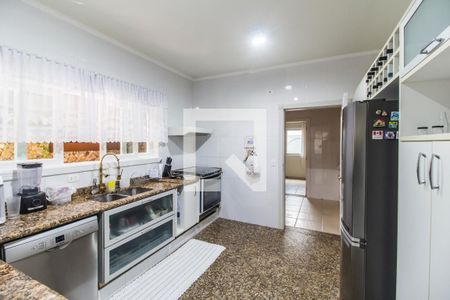 Casa de condomínio para alugar com 600m², 6 quartos e 6 vagasCozinha