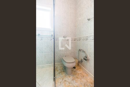 Casa de condomínio para alugar com 600m², 6 quartos e 6 vagasBanheiro da Suíte 2