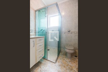 Casa de condomínio para alugar com 600m², 6 quartos e 6 vagasBanheiro da Suíte 2